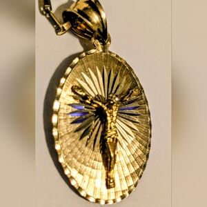 Radiant Yellow Gold Crucifix Pendant 14K